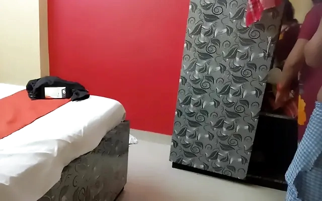 Sistya - First time porn vids desi