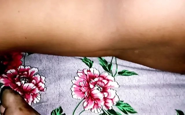 Milf Bhabhi fucking with young Devar! Desi Bhabhi Sex