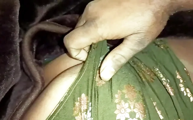 Brasileira gostosa neg&atilde;o fudendo gostoso na rabuda