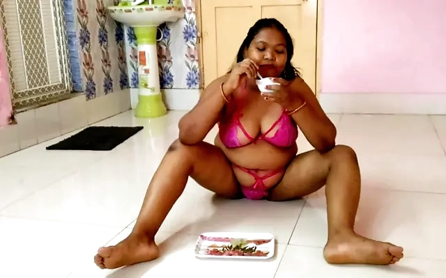 Video porno casero de Flaquita morena PRIMERIZA!