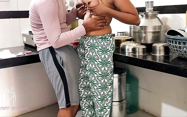 Doutora Coroa Tarada Suzie Deu Seu Remedinho Para Sarar Seu Jovem 18 Paciente Erick (VIDEO COMPLETO NO RED)