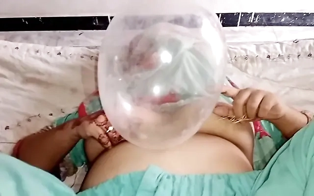 Monster BBC pounds hijab wearing Punjabi punani