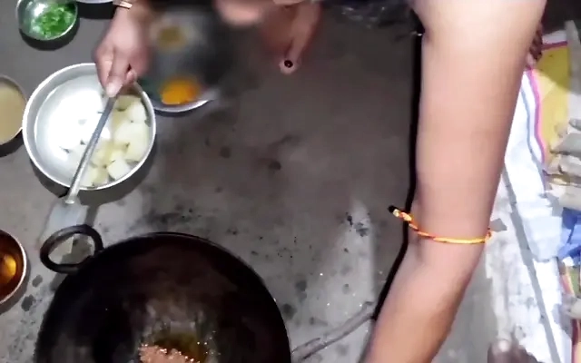 Amigos fazem suruba no pelo pra fortalecer a amizade.