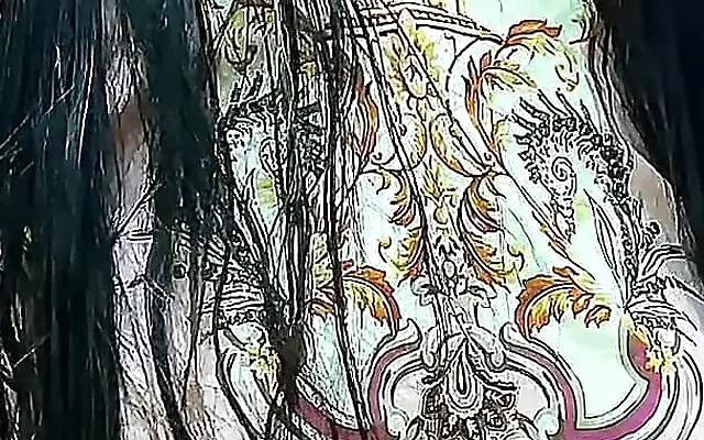 Horny Wife Fucked By New Neighbour With Huge Dick