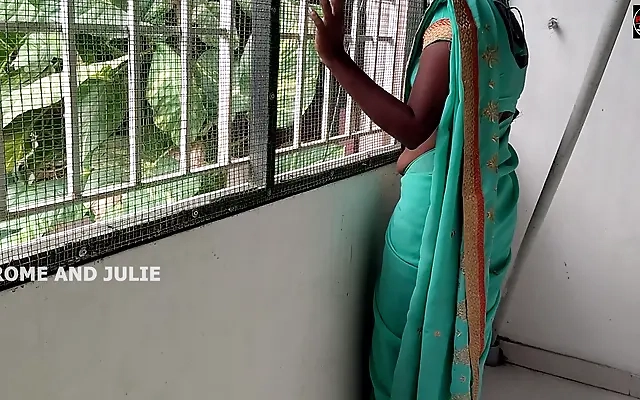 Juicy Hot Indian Housewife Real Romantic Sex In Bedroom, Blowjob, Pussy Fucking