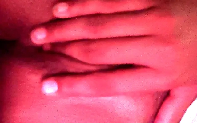 MRS VEE COULDN'T ENDURE HERSELF SQUIRTING