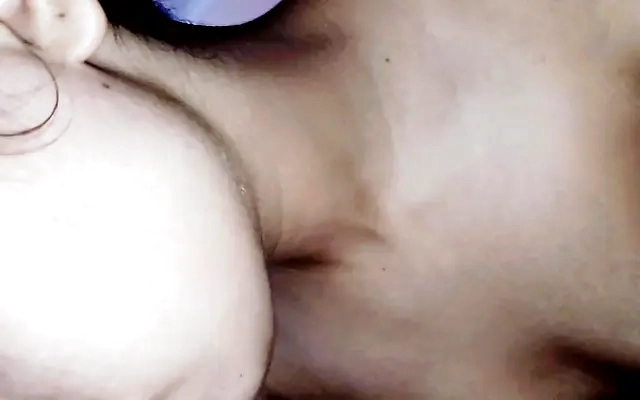 PIE4K. Finding a purse is a creampie worth with Shrima Malati
