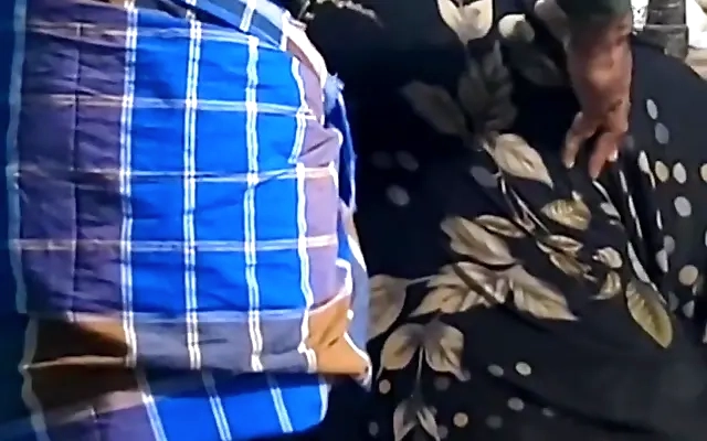 Ganhei 2 machos alphas de surpresa de anivers&aacute;rio do corno. Fiz DPV, DP, ANAL, SQUIRT e muito mais - COMPLETO NO RED