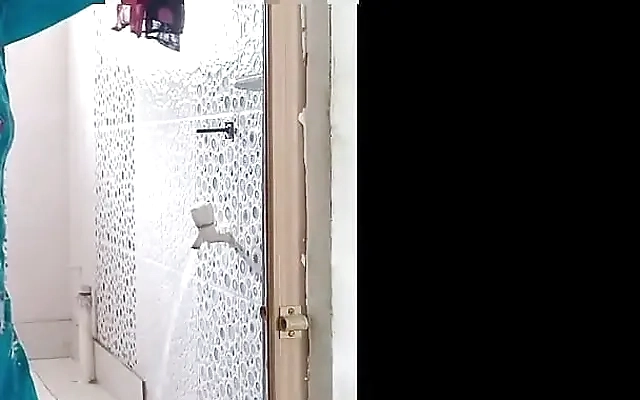 Sexy passionate couple - real homemade