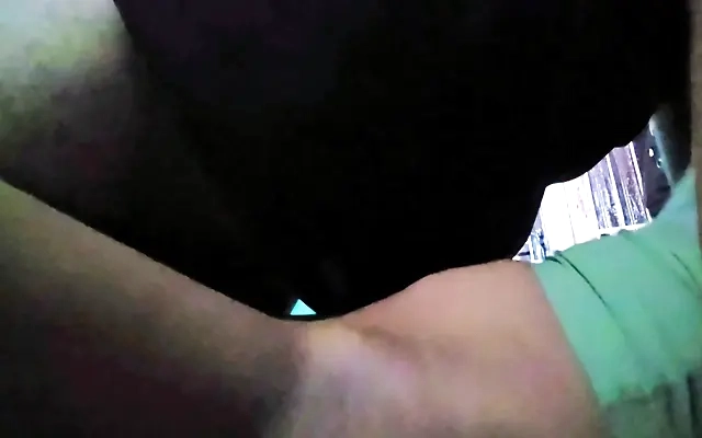 Lady Gang Busty In Thirst Trap