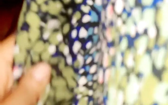 I fuck my friend's stepsister while checking her tablet
