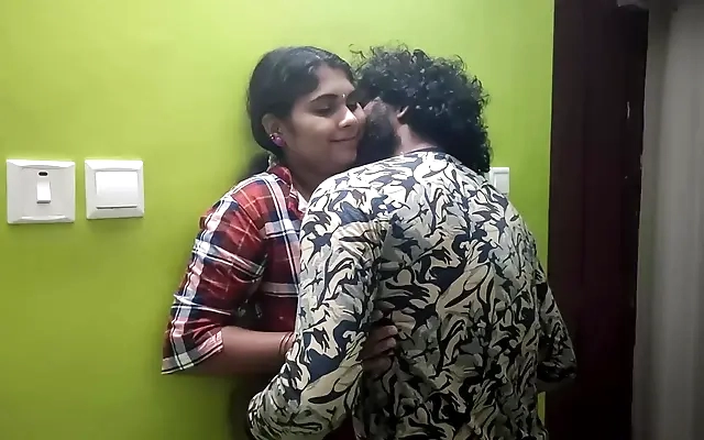 A safada faz um squirt seguido do outro quando est&aacute; traindo o marido na pica do neg&atilde;o