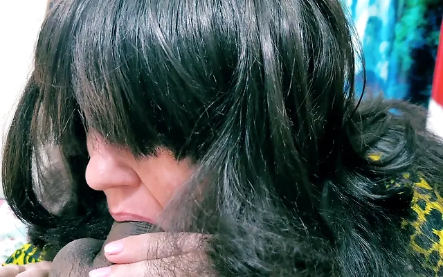 BBC Slut Hotwife Khloe Amora Has Husband Drop Her Off And Pick Her Up To Get Stretched Out By BBC - PREVIEW