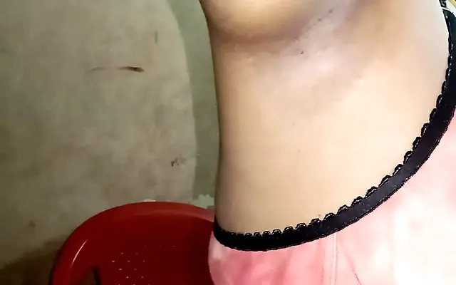 Japanese Women Kissing