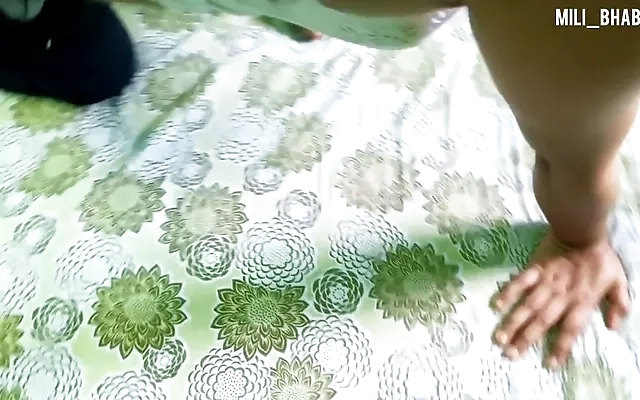 Ebony Slut Gets Huge Creampie