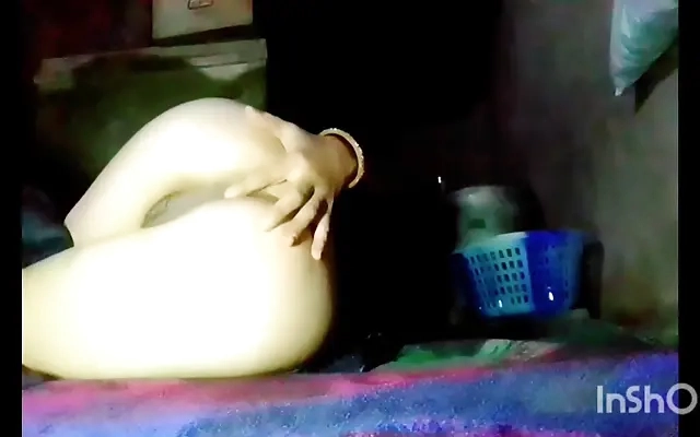 Real amateur couple fucking and recording homemade sex tape. Penelope Olsen: blowjob, pussy licking, fucked without a condom, fuck doggystyle and final creampie in her wet pussy. Full GOAL sex Approved