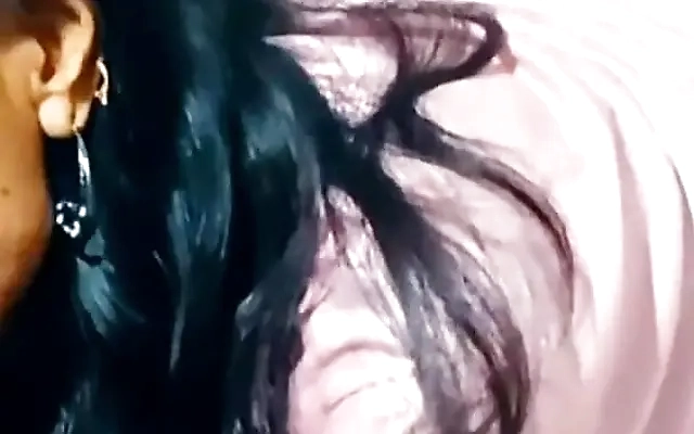 She gets rescued by the PORN SUPERMAN: She blows her cock in exchange!