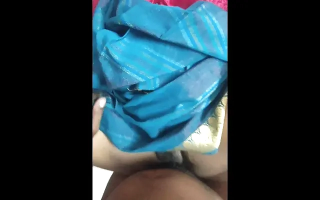 Indian Hot Girl fucking with shemale lover! Hindi Erotic Sex