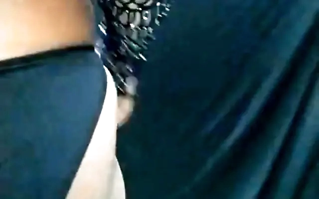 tierna chica gordita con linda pussy recibe cumshot anal