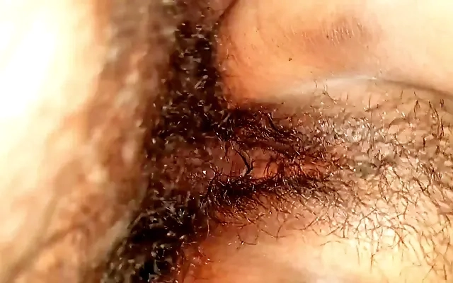 He Knows Exactly How to Touch Me -Clit Rubbing Until a Shaking Orgasm &ndash; Amateu