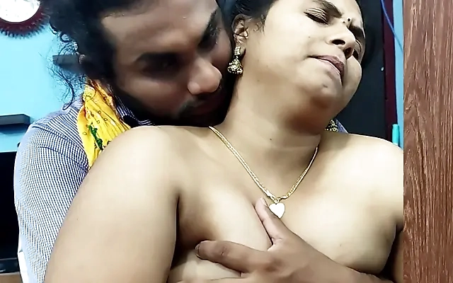 Part 2 Fucking in full doggy style in black saree and blouse, condom and cock The pussy water was released Hindi audio Claire Vaise