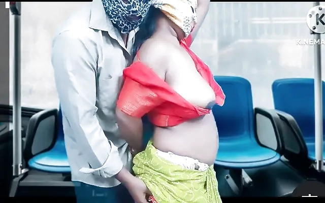 Desi indian cute STEPSISTER fucked her while CLOTH CHANGE in hindi talk