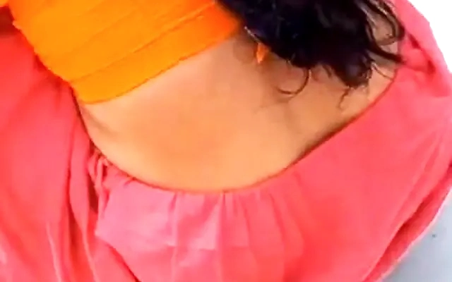 Desi wife nude video recorded by hubby