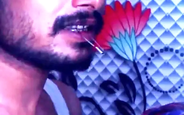 Desiwifesex chrismas desi indian bahu ko sasur ne baby doll dress gift deke chod diya full maza kiya hard pusssy fuck and oral sex stories