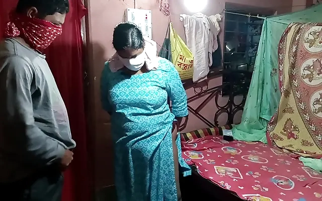 Cute desi girl love riding fucked her lovely pussy & cum on her ass