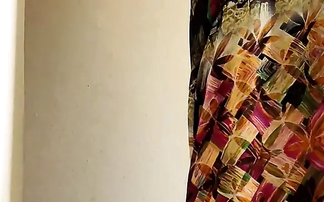 नवविवाहित भाभी घर पर अपने देवर से चुद गई, हिंदी ऑडियो