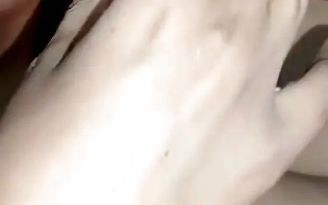 "Pussy-job with store clerk Yuki-san! ""I wonder if it'll come inside? It's hitting me like a ton of bricks. It hits a spot and feels good. I don't want to do this halfway!"" What should I do? She put it in the pussy by herself, didn - XVIDEOS.COM"